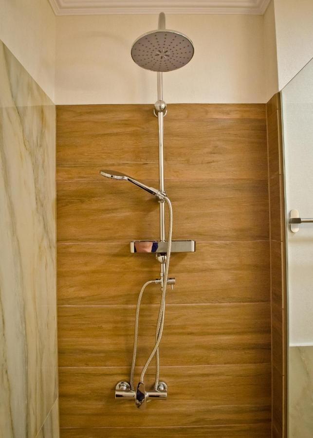 Amber Studio Oradea Apartment Bagian luar foto